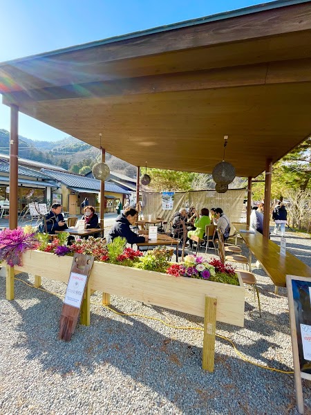 Cafe de えむ
