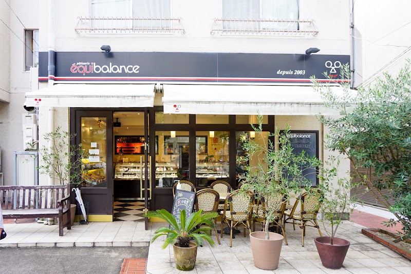 pâtisserie équibalance (エキュバランス)