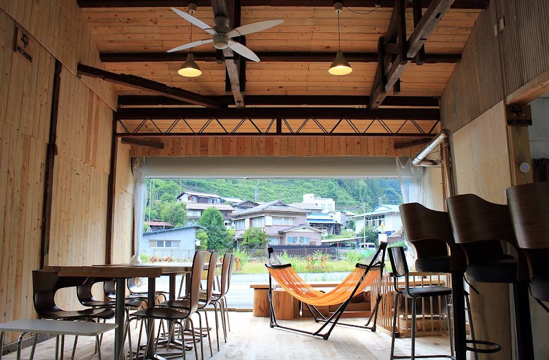 ライオンカフェ
