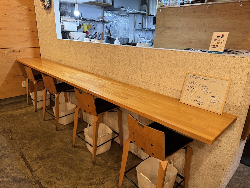 VDFサンロイヤルOFC東岩槻 | 東岩槻駅のパン屋 | coccory