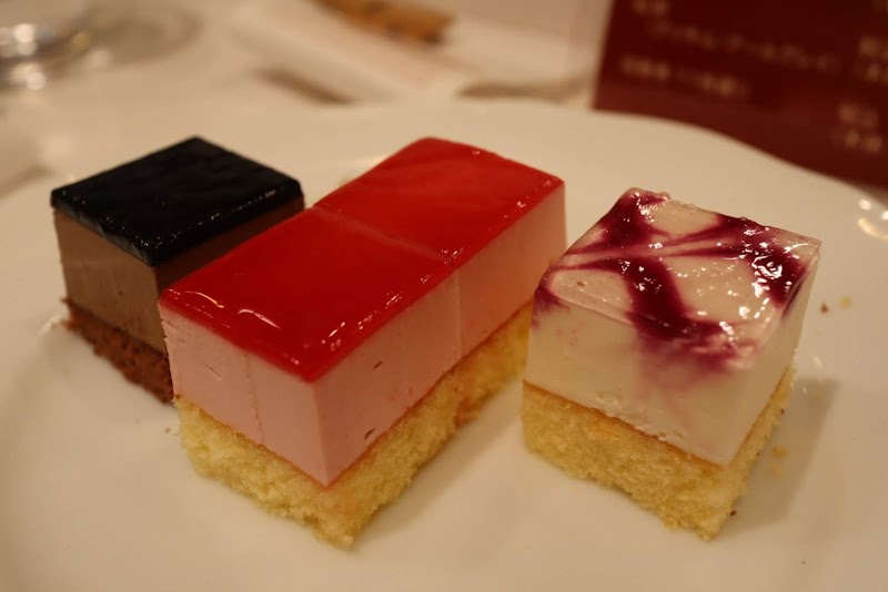 松坂屋名古屋店 営業3部本館B1Fデリカハマヤコーヒー