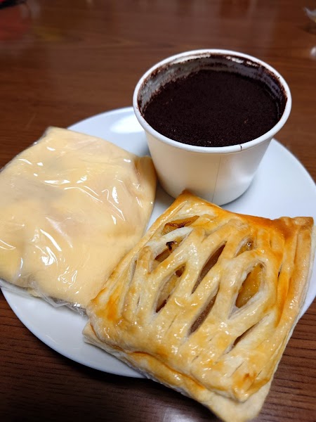 おやつ屋さんhi-no(ヒノ) | 十和田市のケーキ屋 | coccory