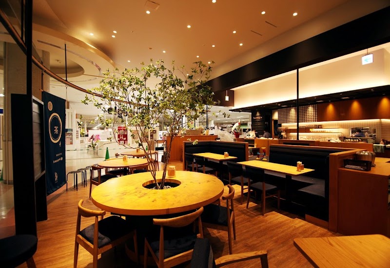 和カフェTsumugi アリオ亀有店