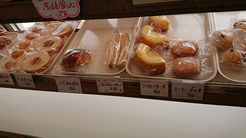 ベーカリーオガワ tt